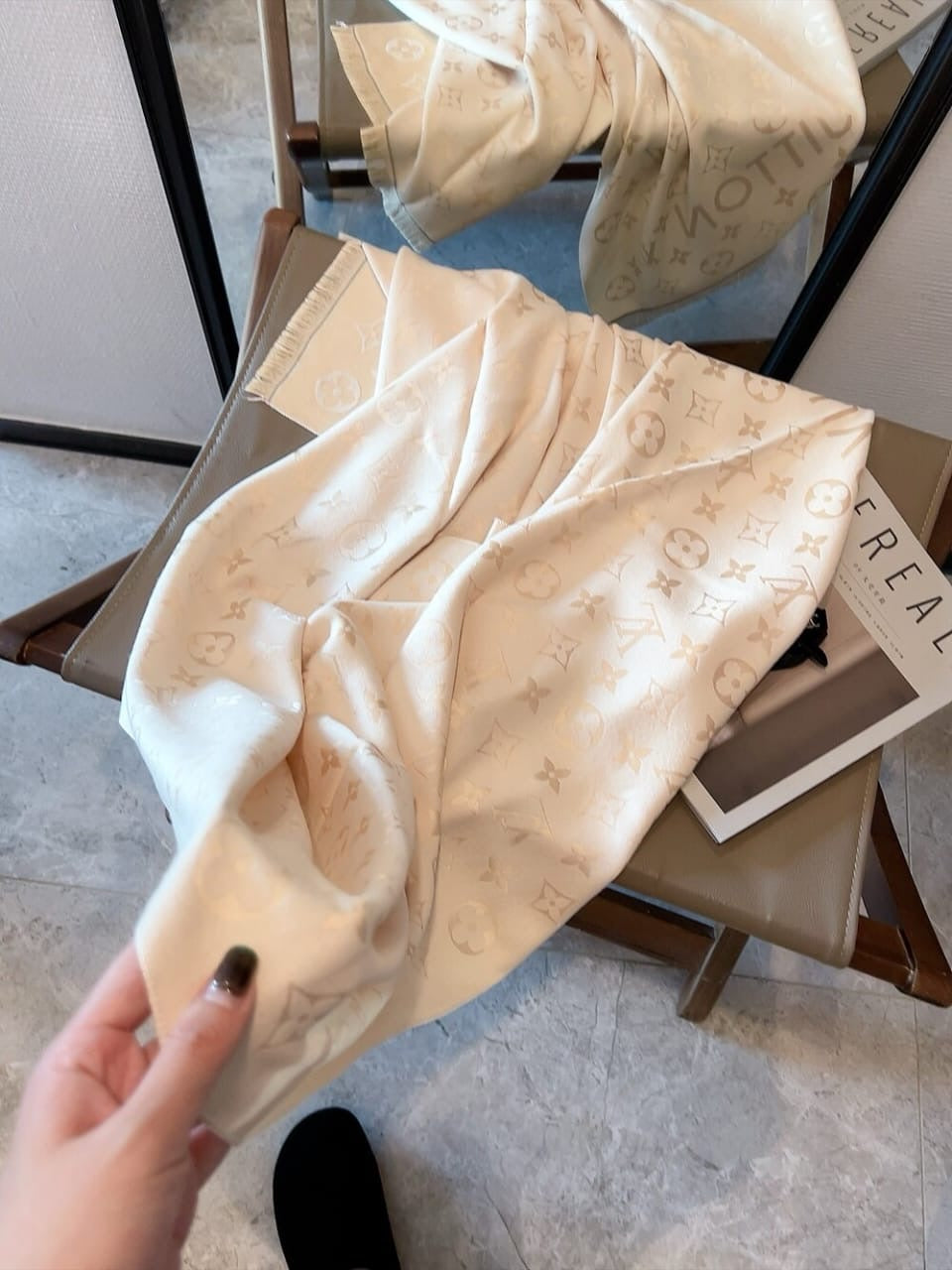 Louis Vuitton Scarf 4 colors