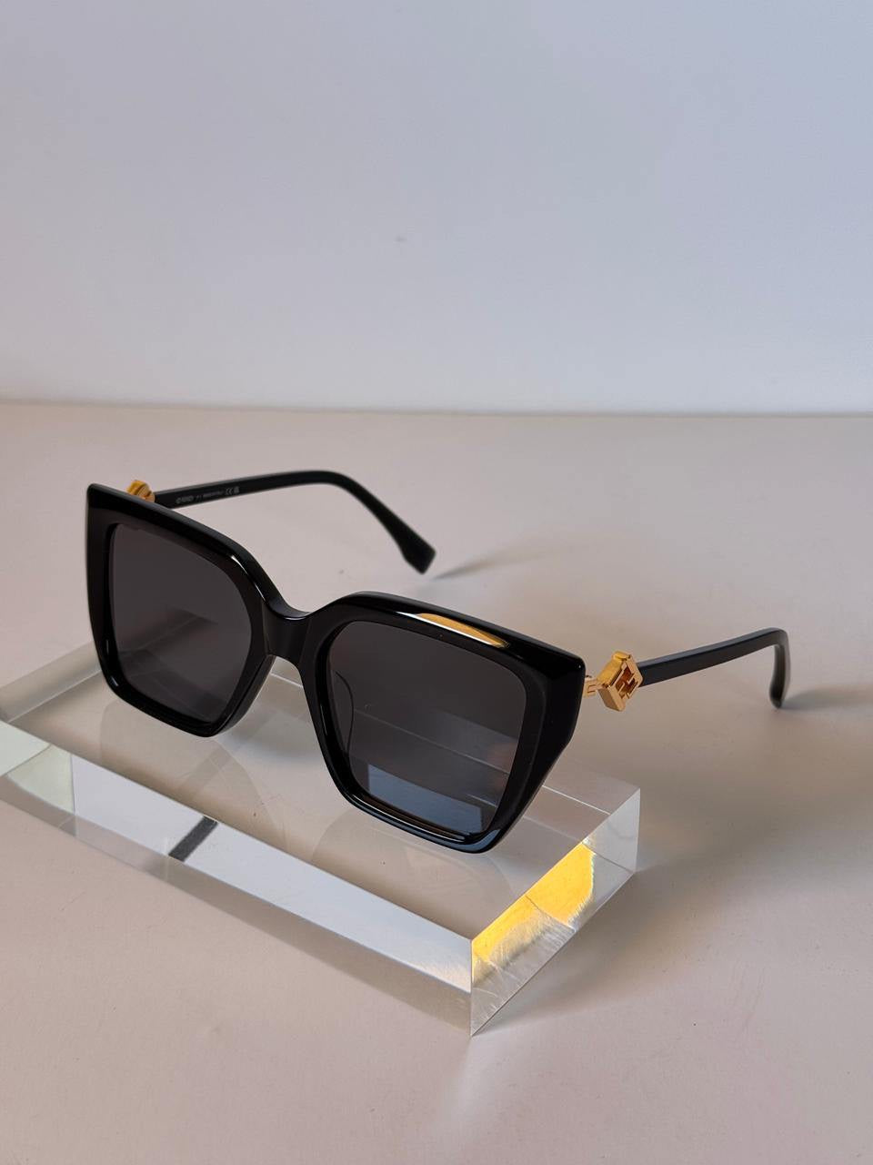 Fendi Sunglasses 5 colors