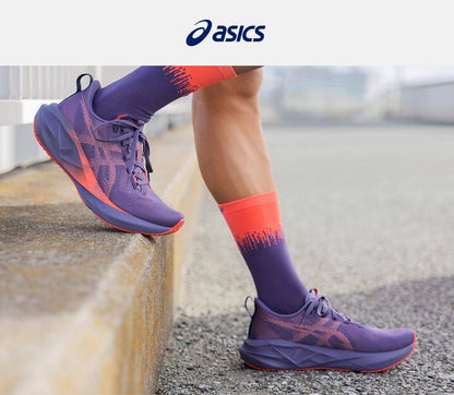 ASICS Sneakers