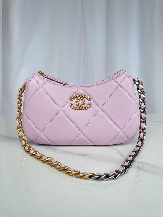 Chanel Shoulder Bag (VIP Quality)