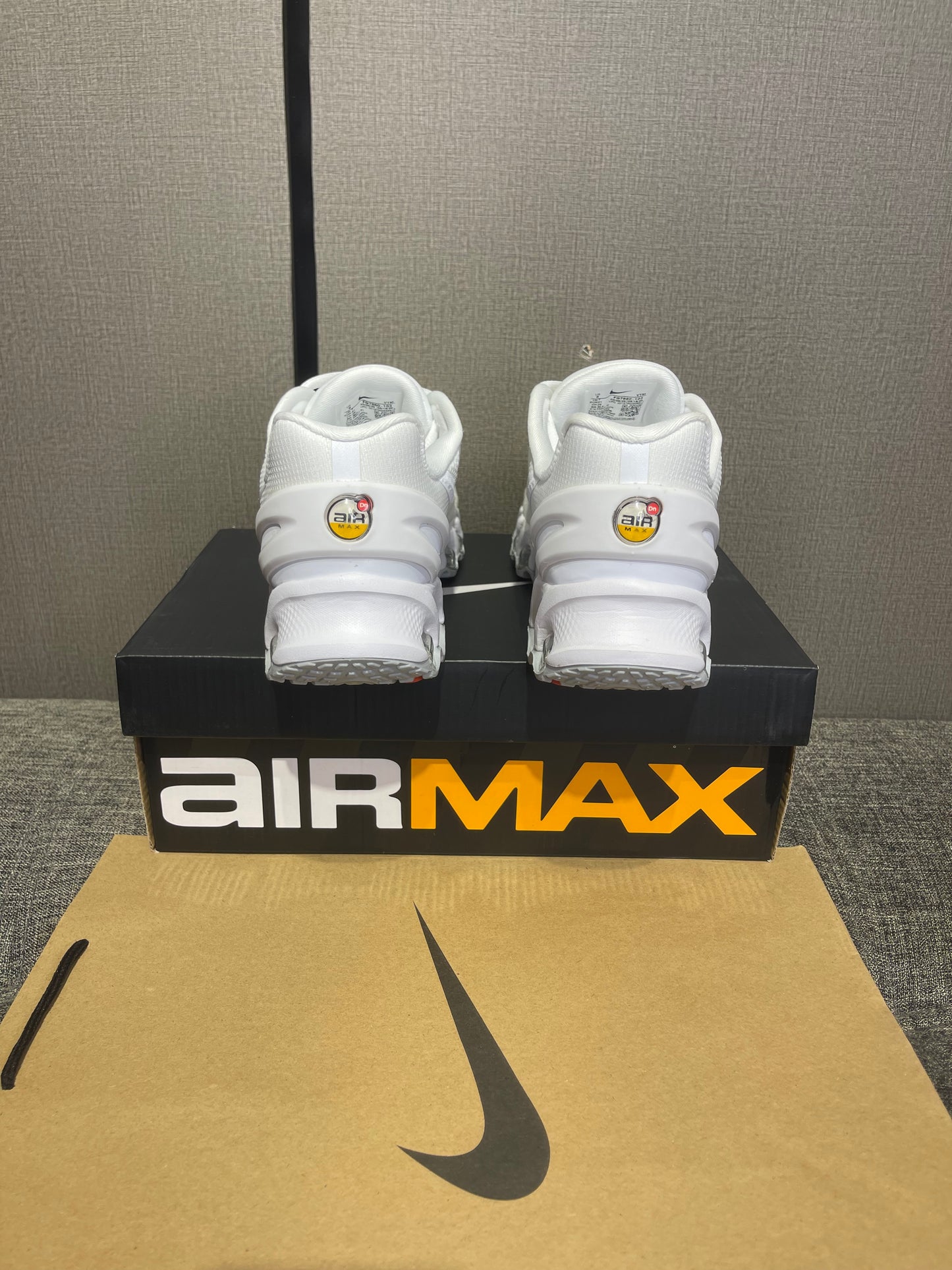 Nike Air Max DN 8