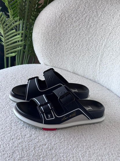 Louis Vuitton Slippers 2 colors