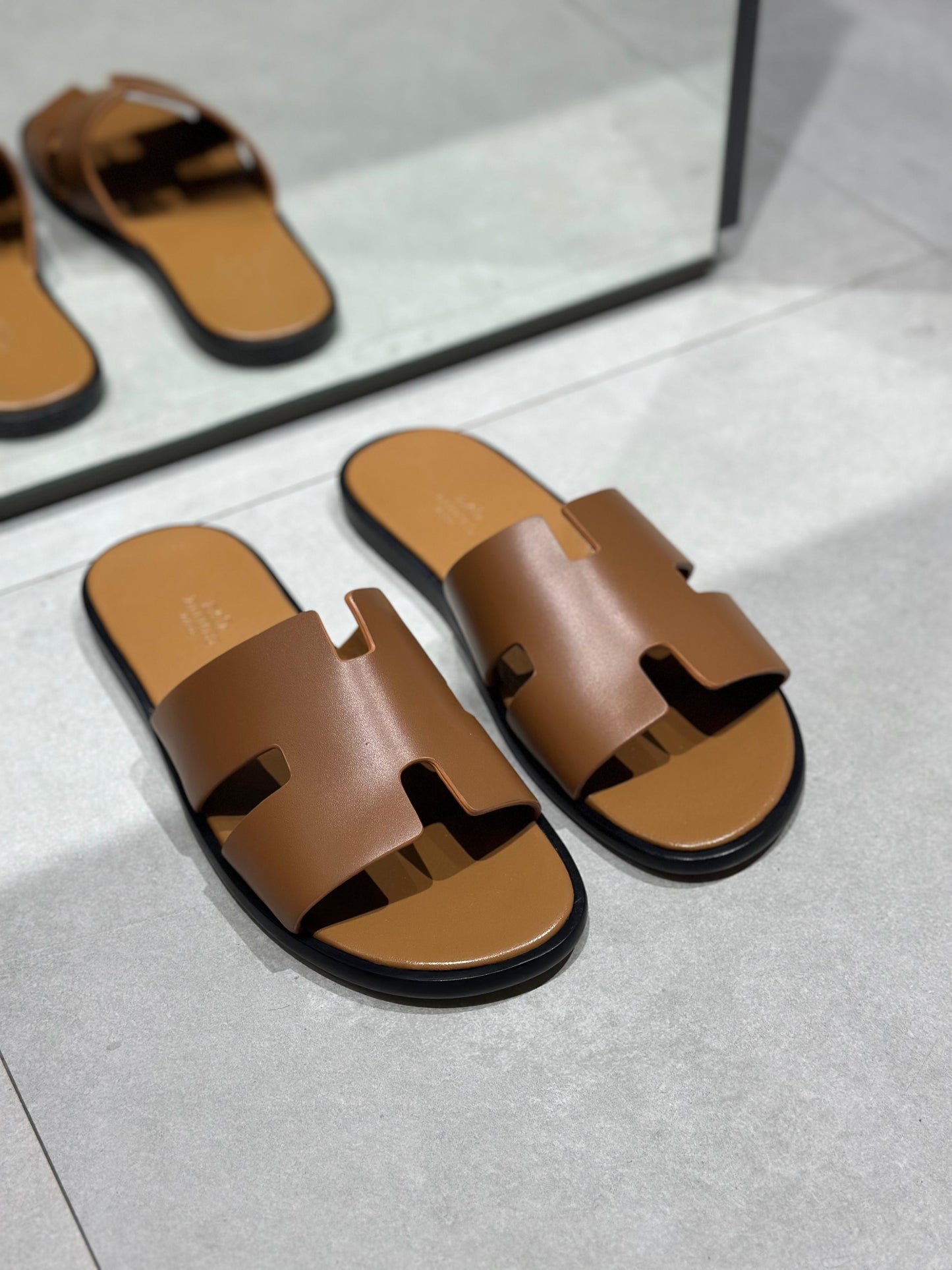 Hermes Slipper
