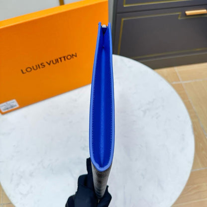 Louis Vuitton Clutch