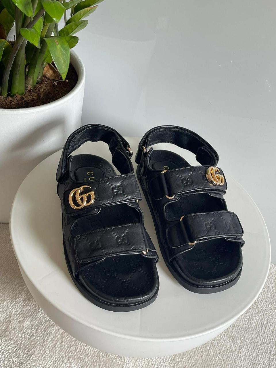 Gucci Sandals 2 colors