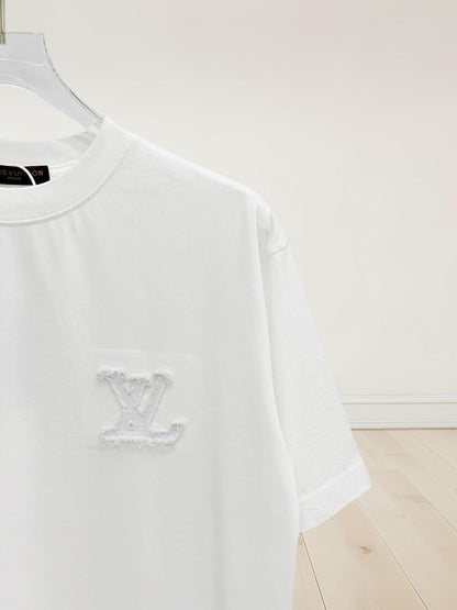 Louis Vuitton T-Shirt 2 colors