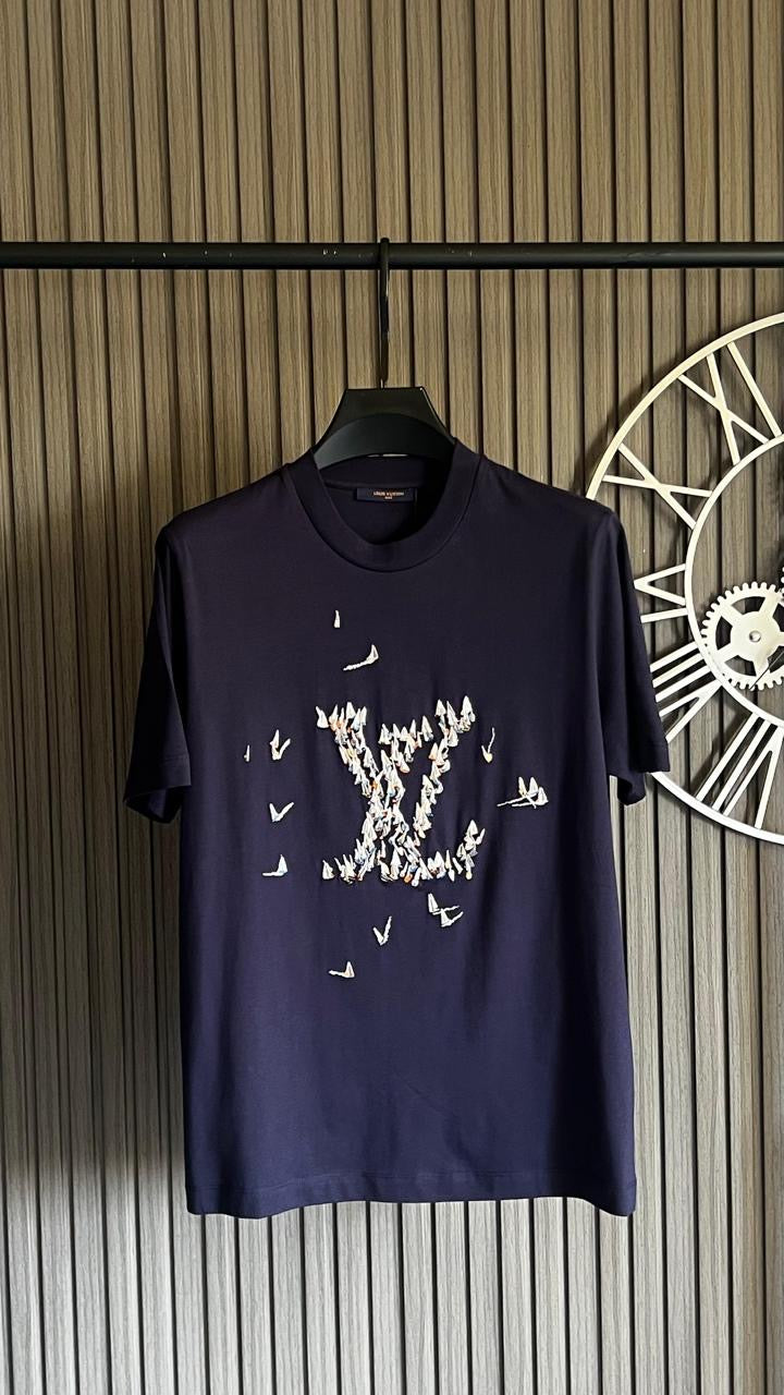 Louis Vuitton T-Shirt 2 colors