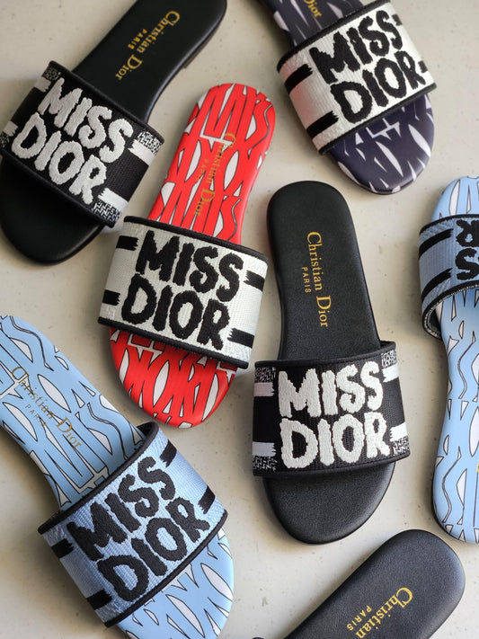 Dior flat