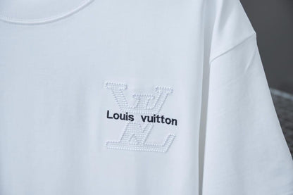 Louis Vuitton T-Shirt 2 colors