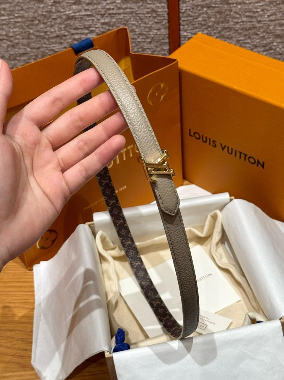 Louis Vuitton Belts 5 colors