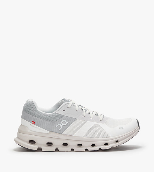 On Cloud  Sneakers
