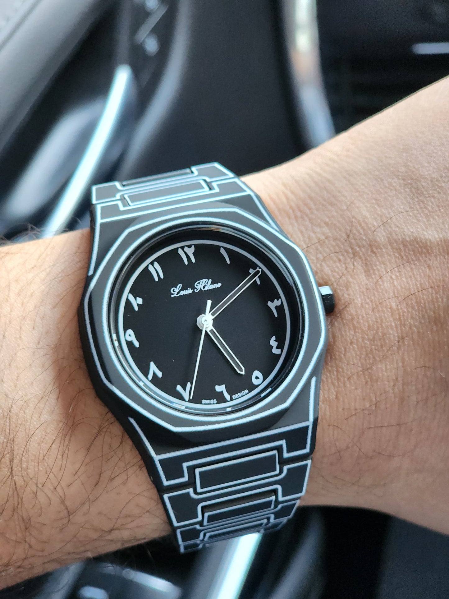 Louis Hilano Watch 2 colors
