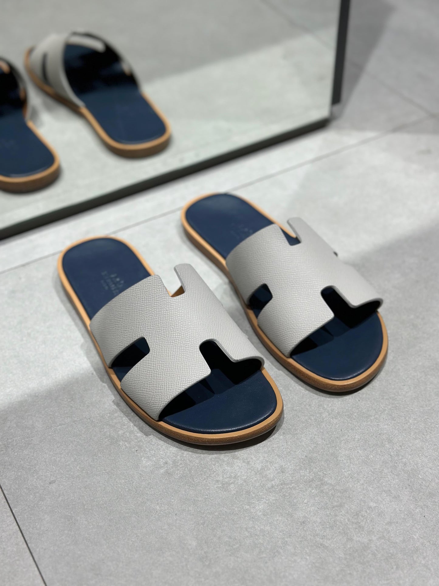 Hermes Slipper