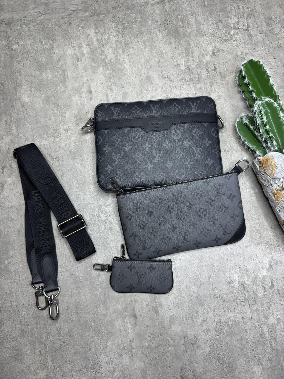 Louis Vuitton Messenger Bag (VIP Quality) 4 colors