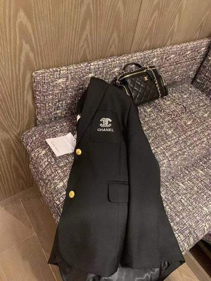 Chanel blazer 2 colors
