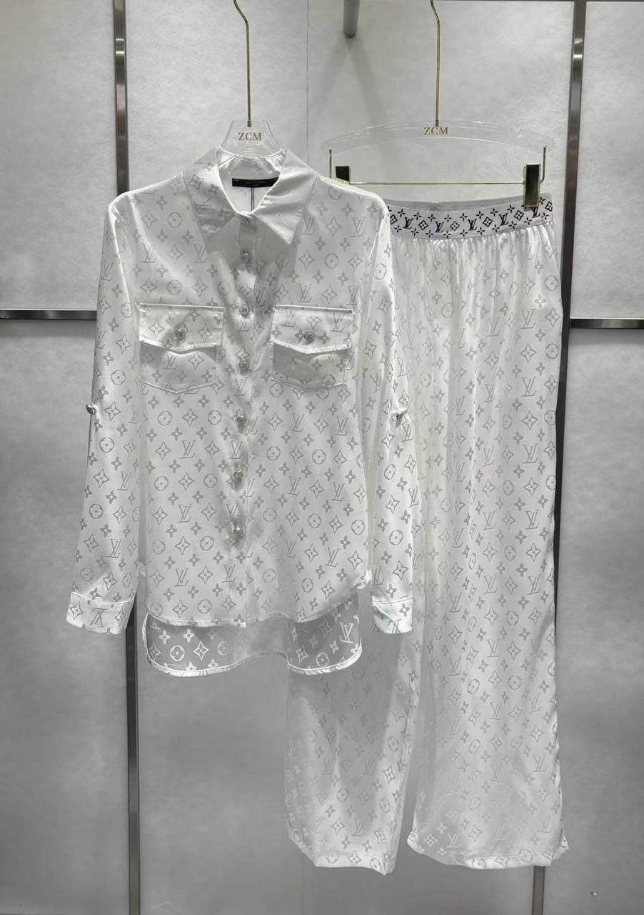 Louis Vuitton Set 2 colors