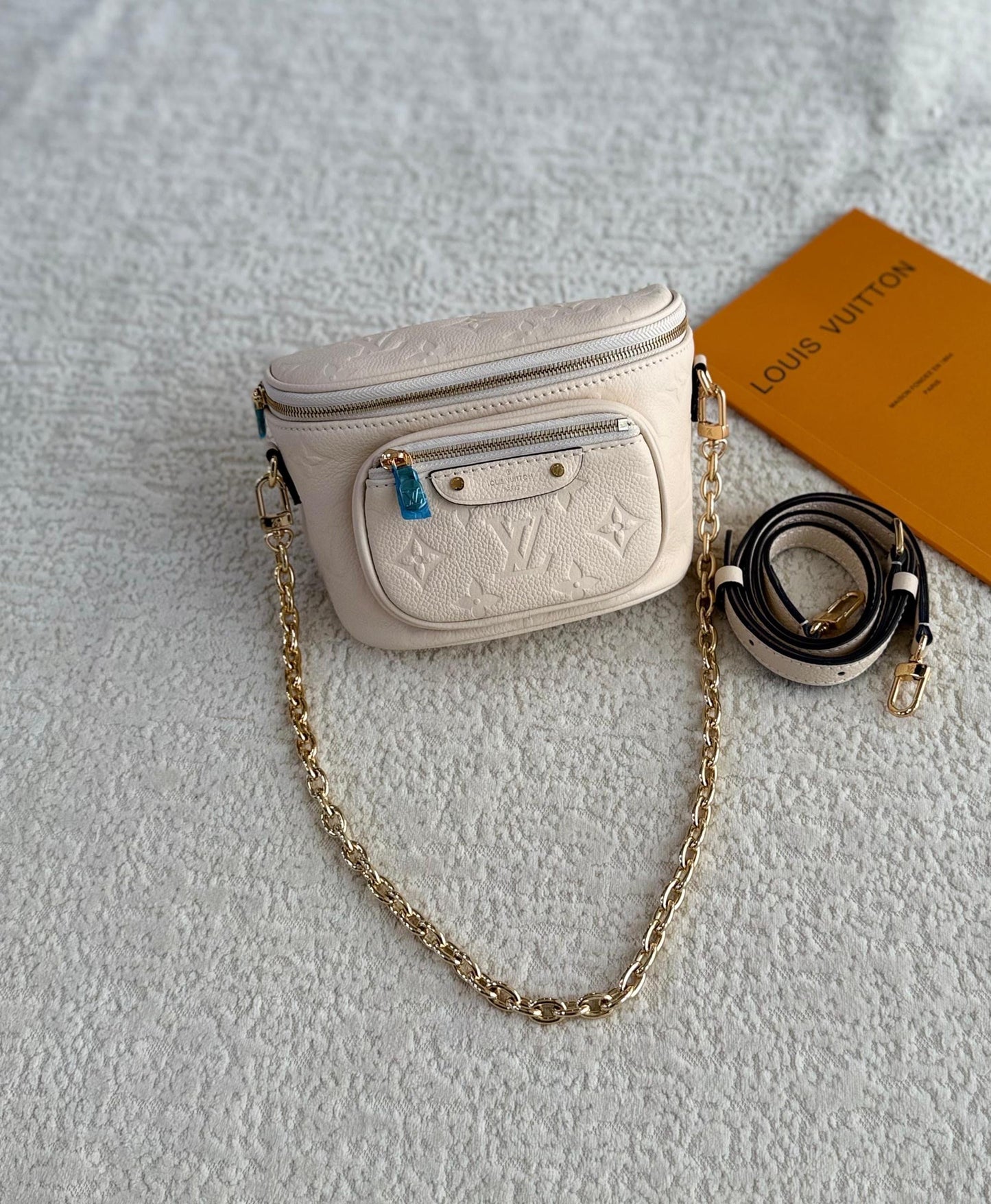 Louis Vuitton Sling Bag (VIP Quality)