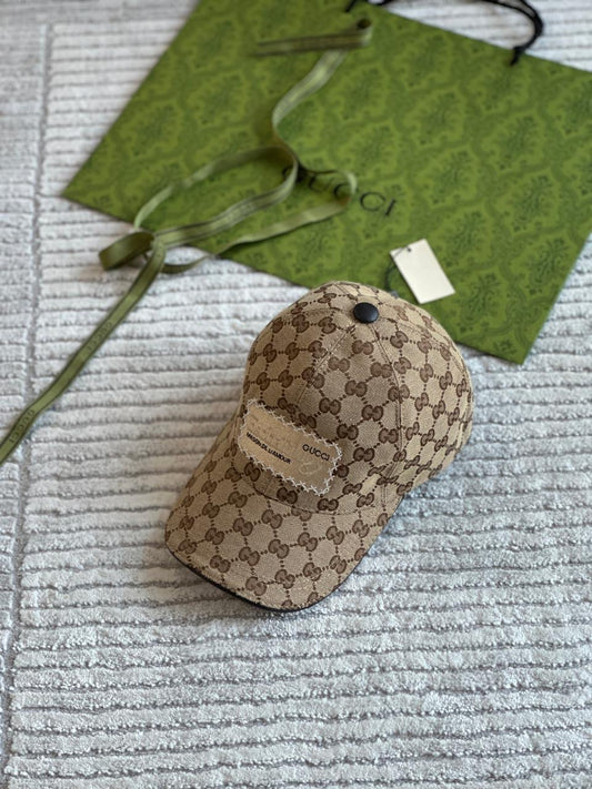 Gucci caps 2 colors