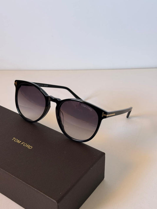 Tom Ford Sunglasses 2 colors