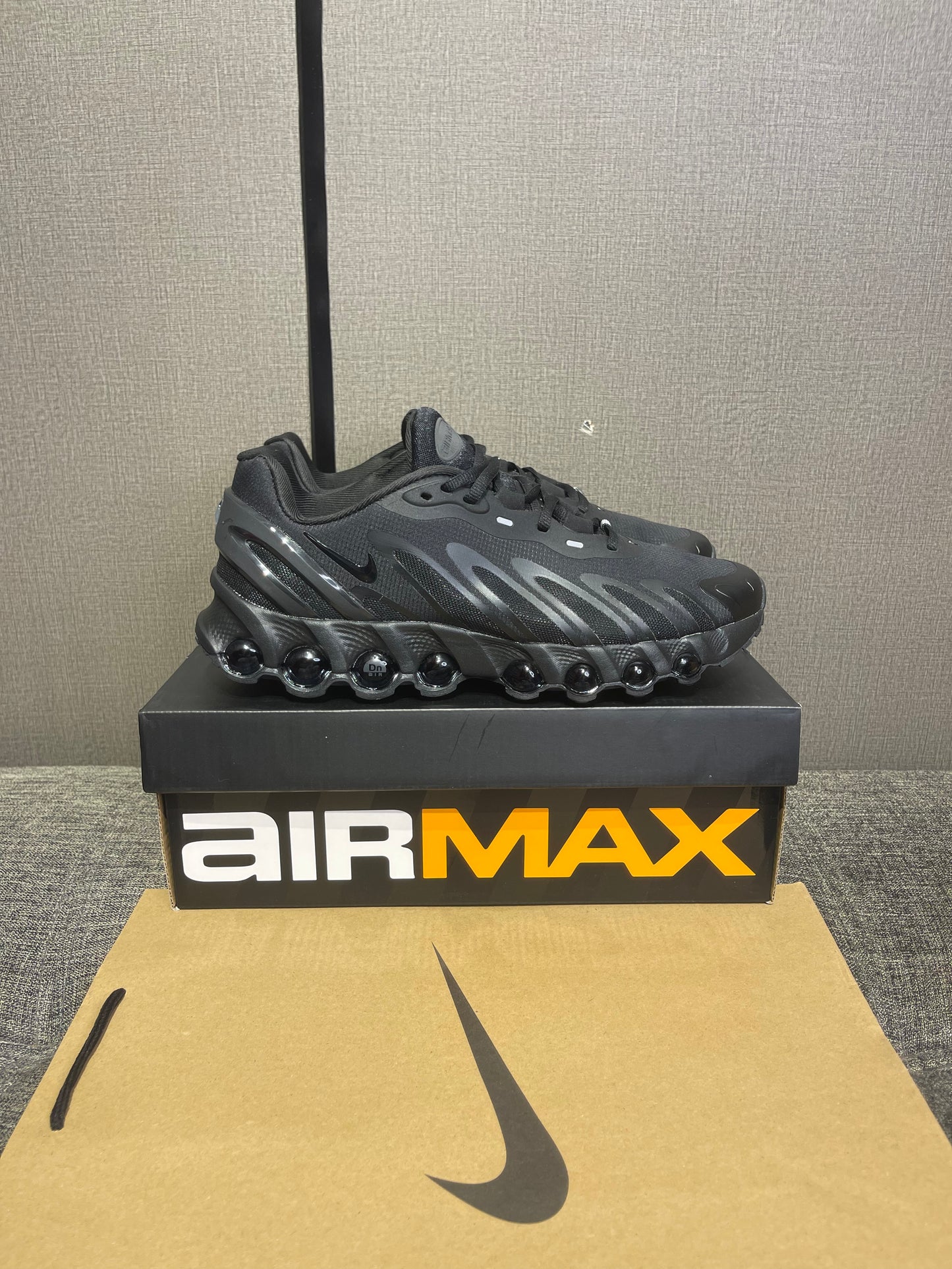 Nike Air Max DN 8