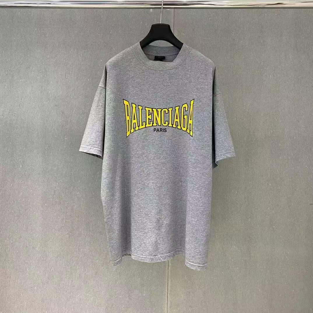 Balenciaga T-Shirt