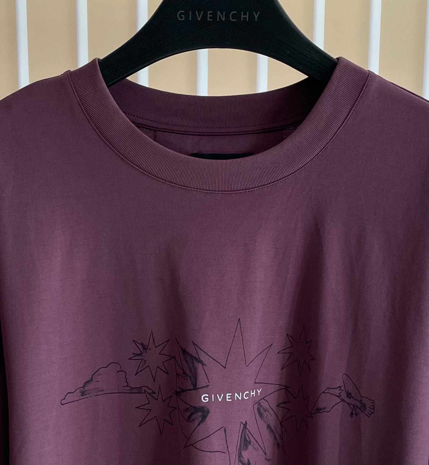 Givenchy T-Shirt 2 Colors