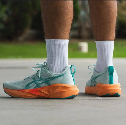 ASICS Sneakers