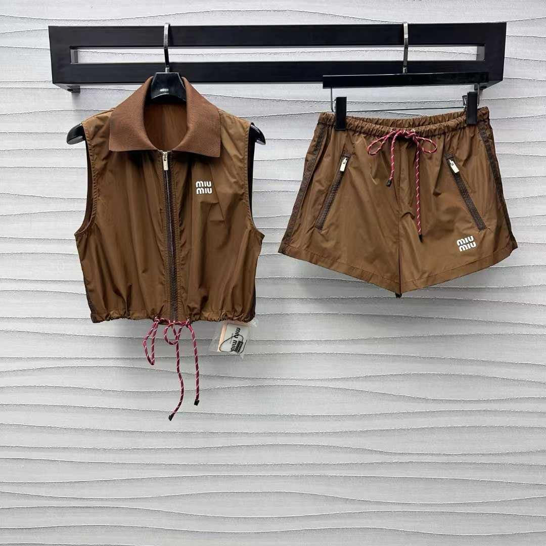 Miu Miu Set