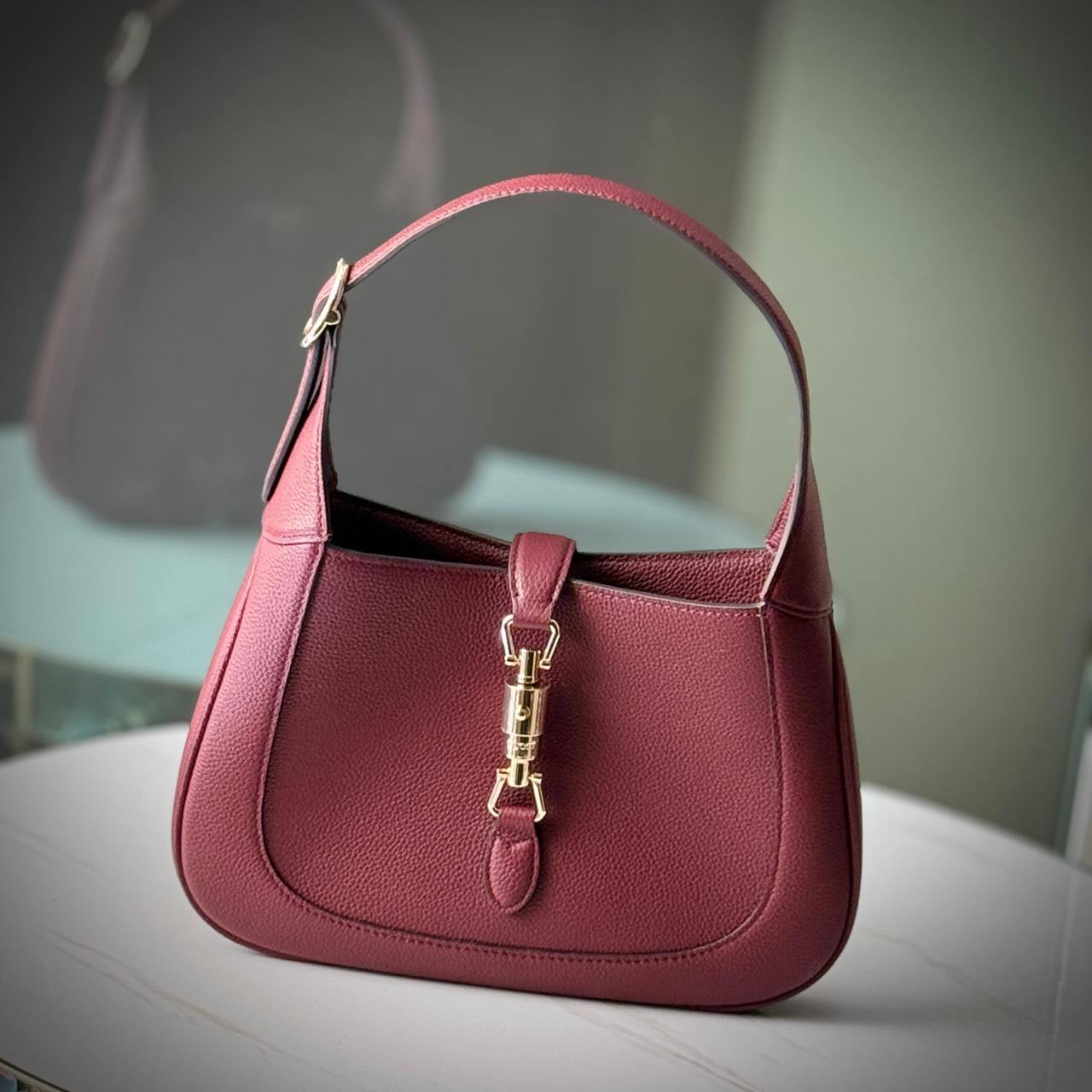 Gucci Shoulder Bag (VIP Quality)