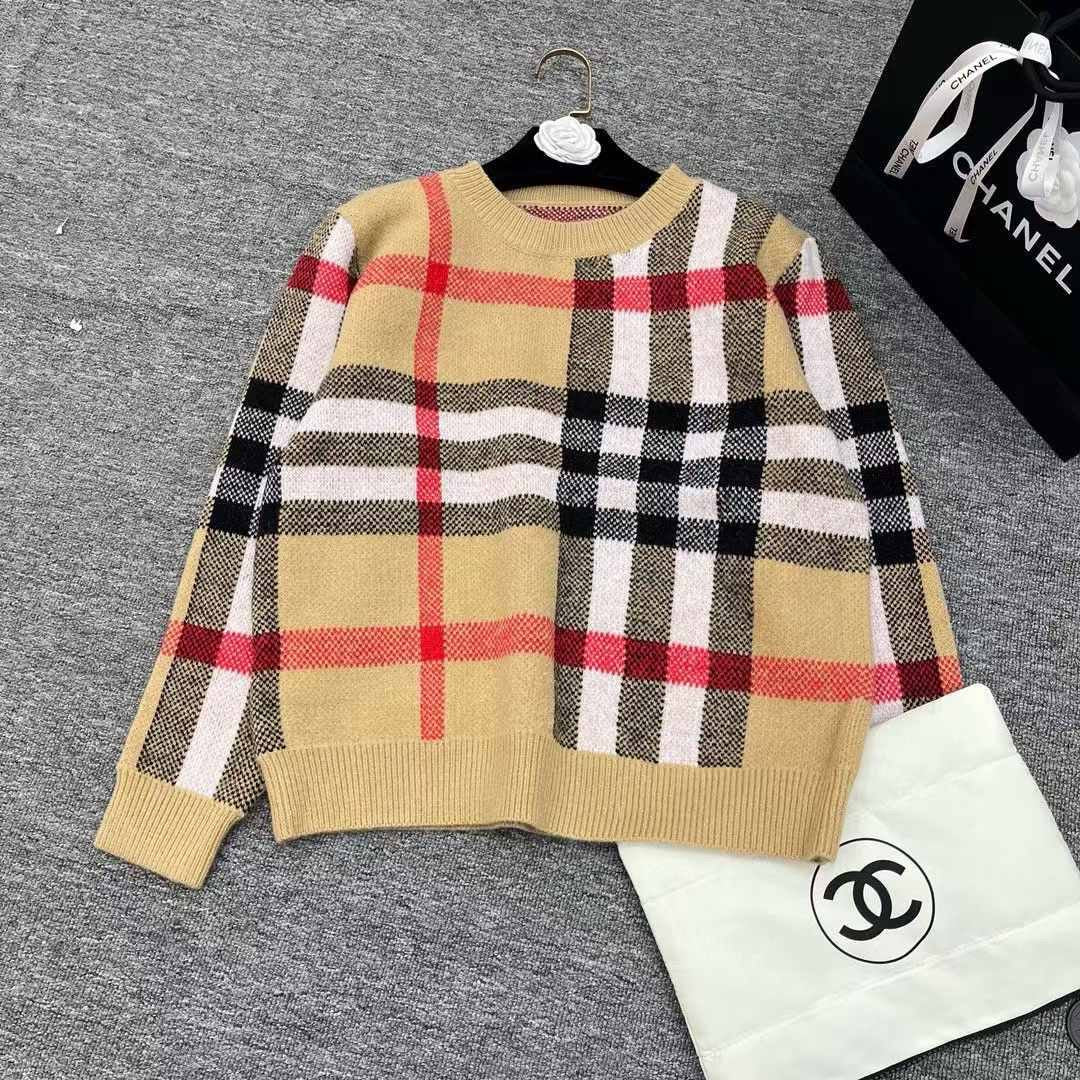 Burberry Sweaters