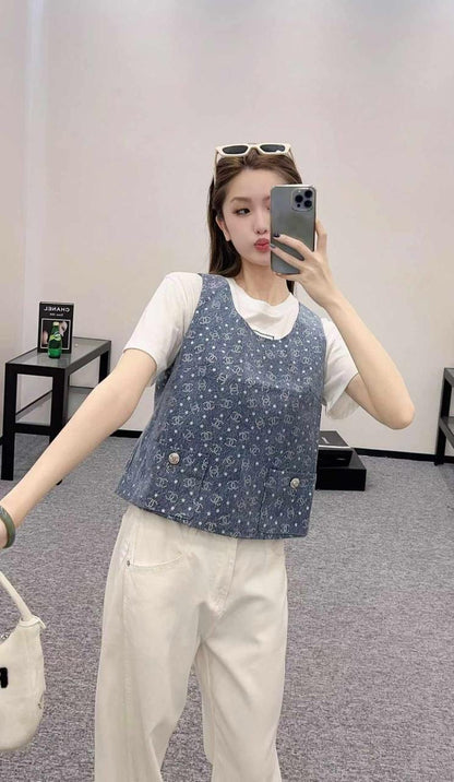 Chanel T-Shirt