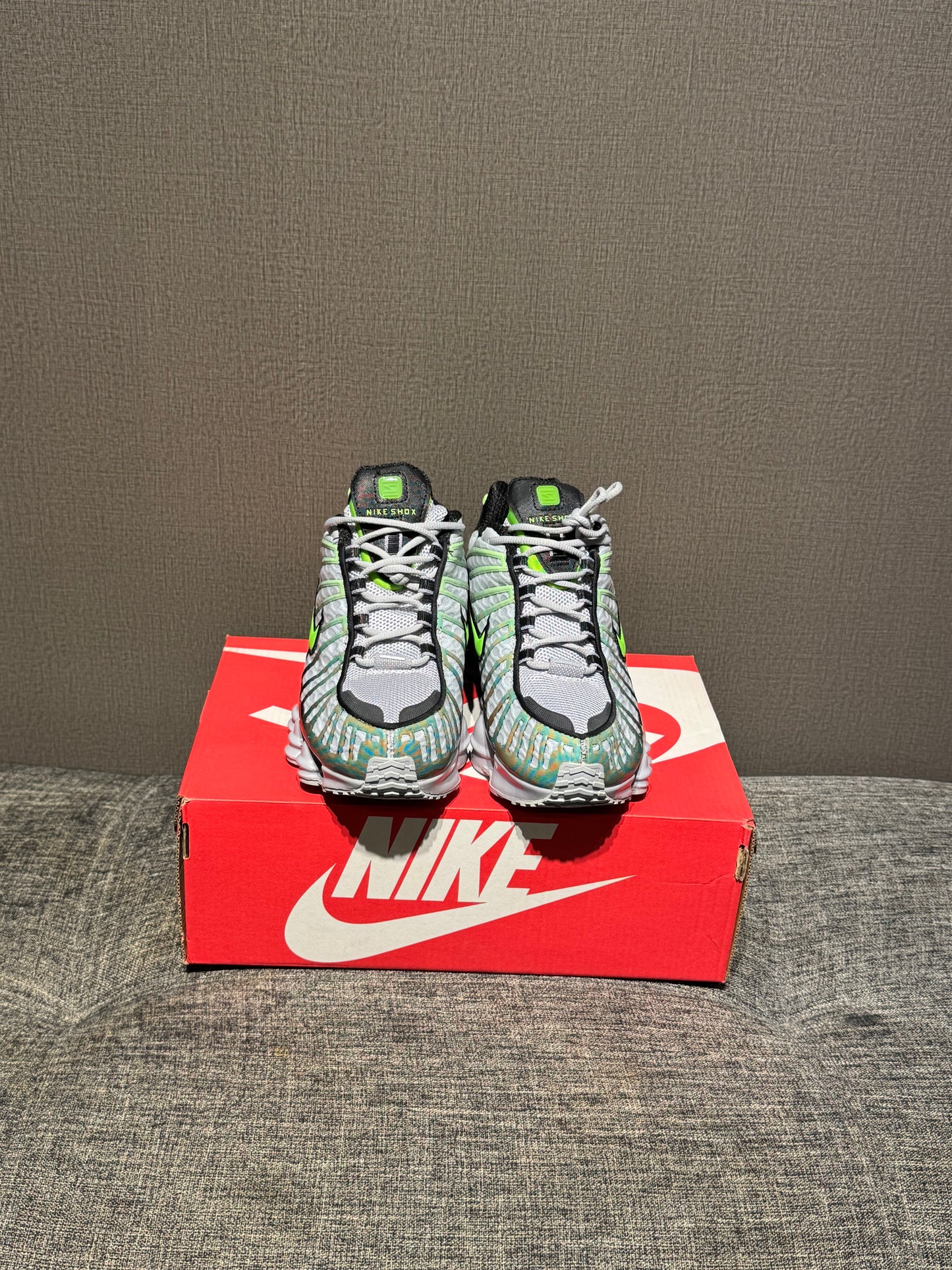 Nike Shox Green