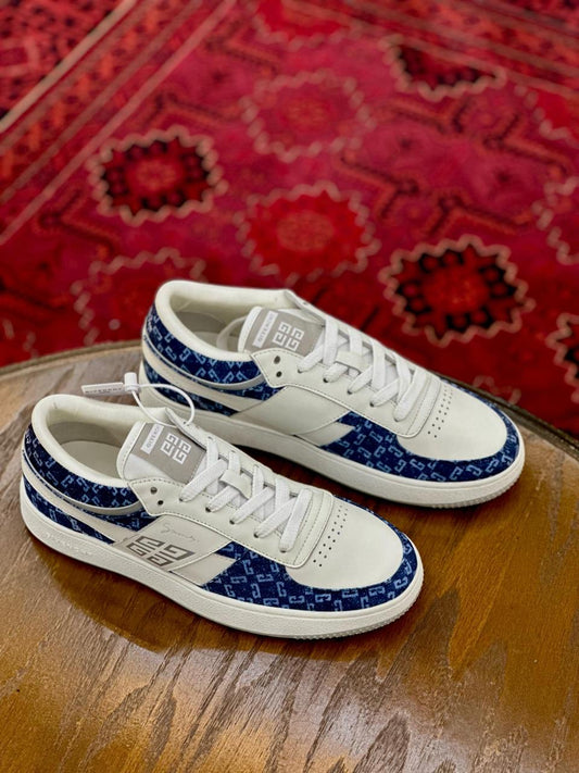 Givenchy Sneakers