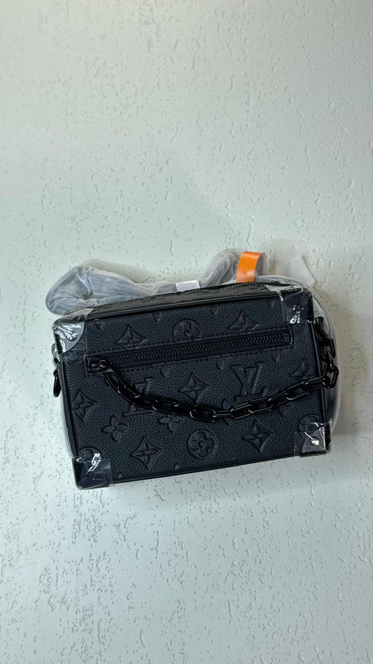 Louis Vuitton Sling Bag (VIP Quality)