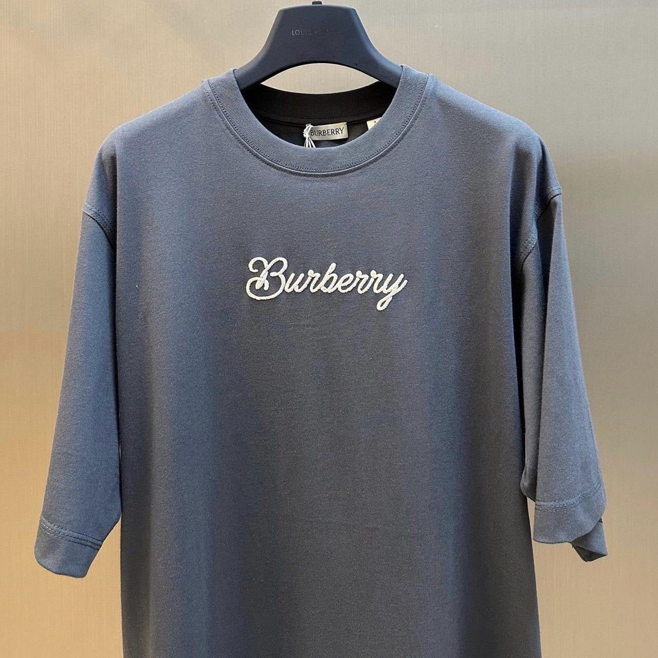 Burberry T-Shirt