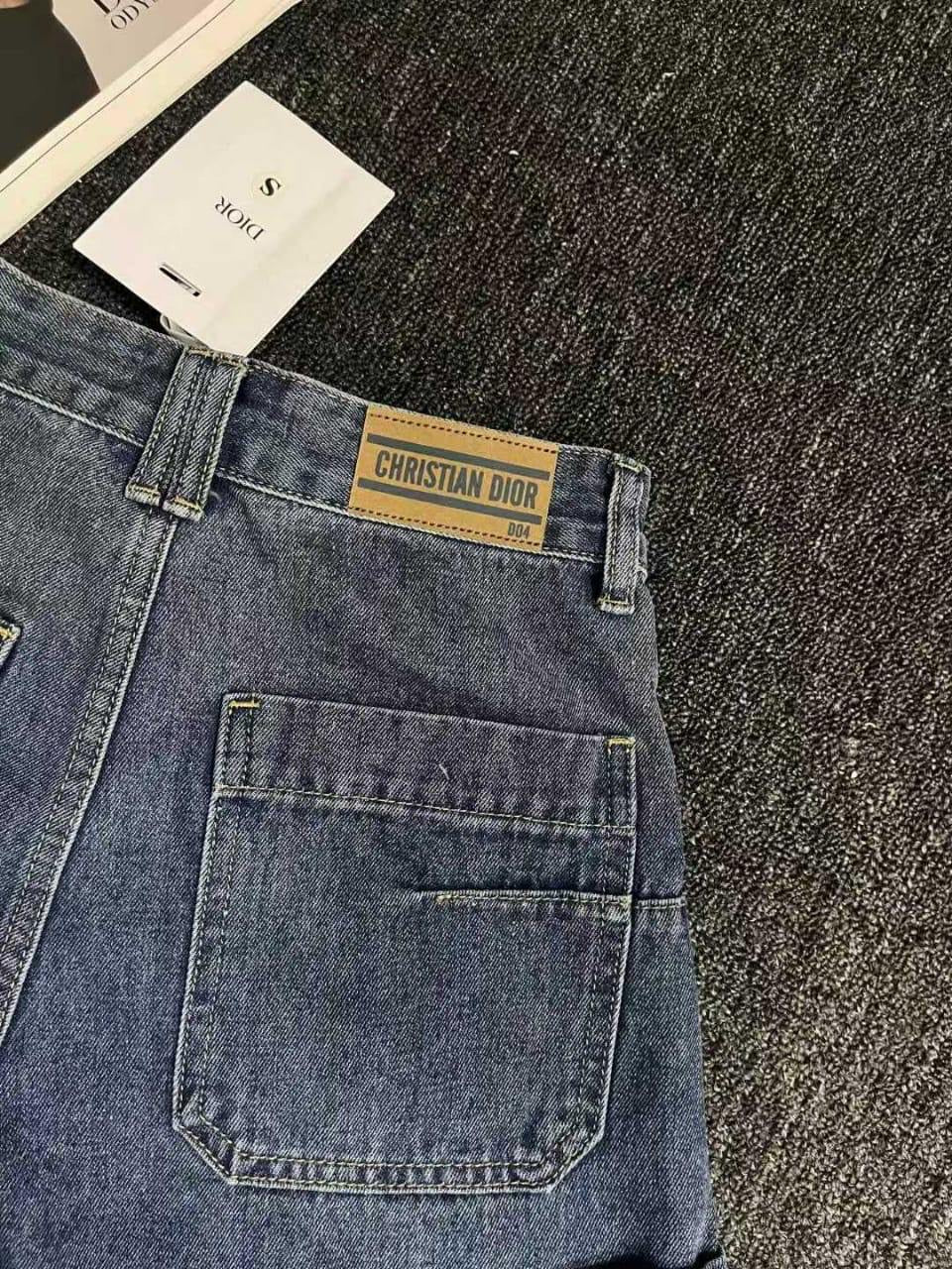 Dior Short