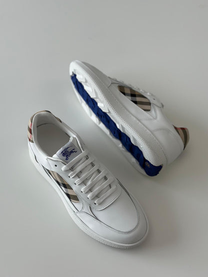 Burberry Sneakers 2 colors