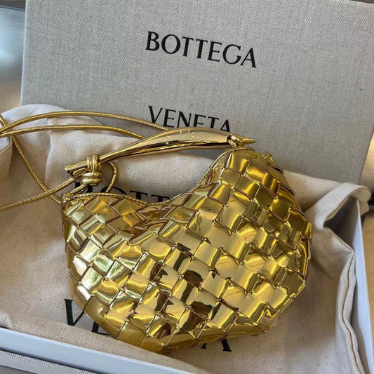 Bottega Veneta Sling Bag (VIP Quality)