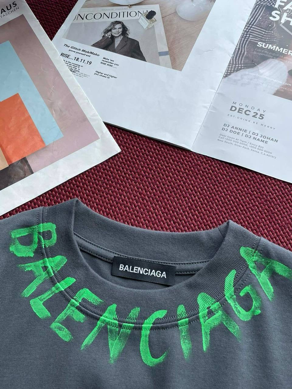 Balenciaga T-shirt 2 colors