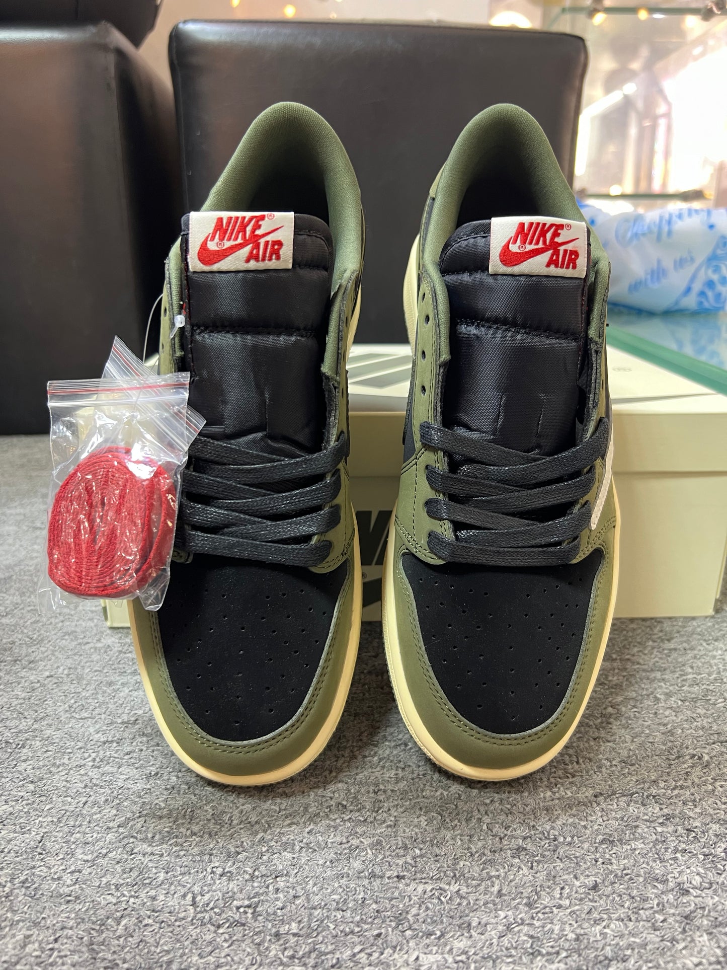 Travis Scott x Air Jordan 1 Low OG “BLACK OLIVE”