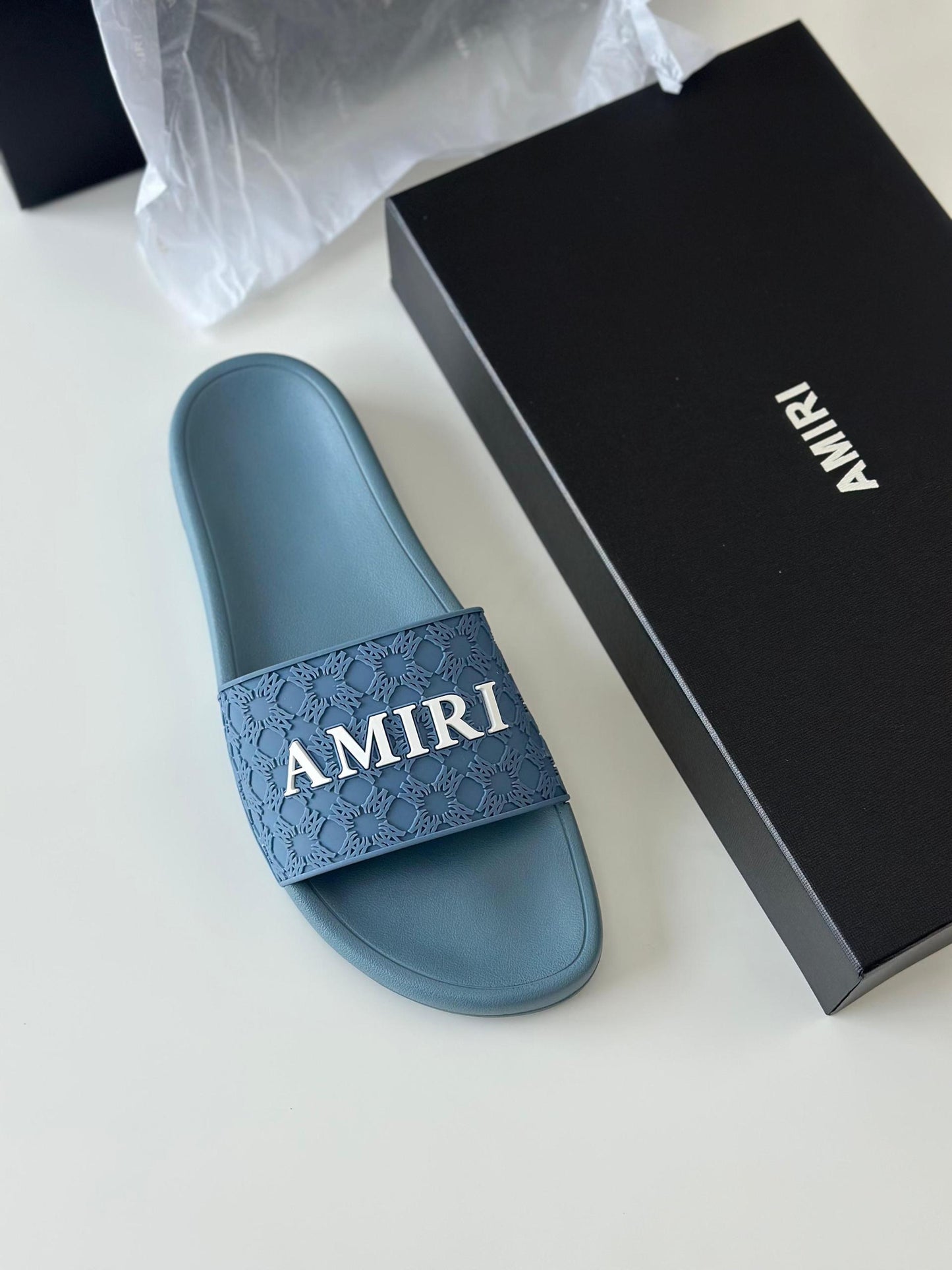 Amiri Slippers 2 colors