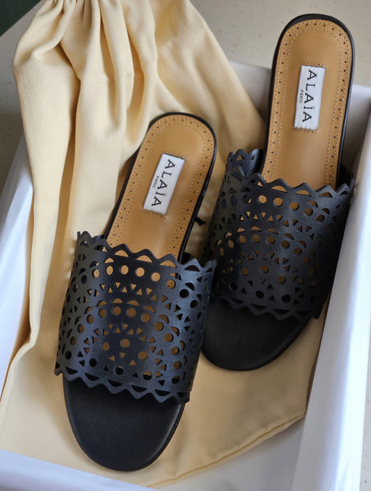 ALAIA Slippers 3 colors