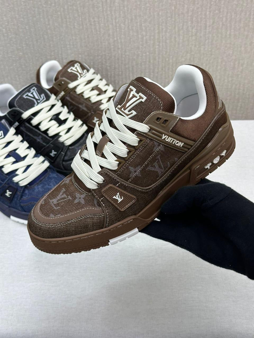 Louis Vuitton Sneakers 3 colors