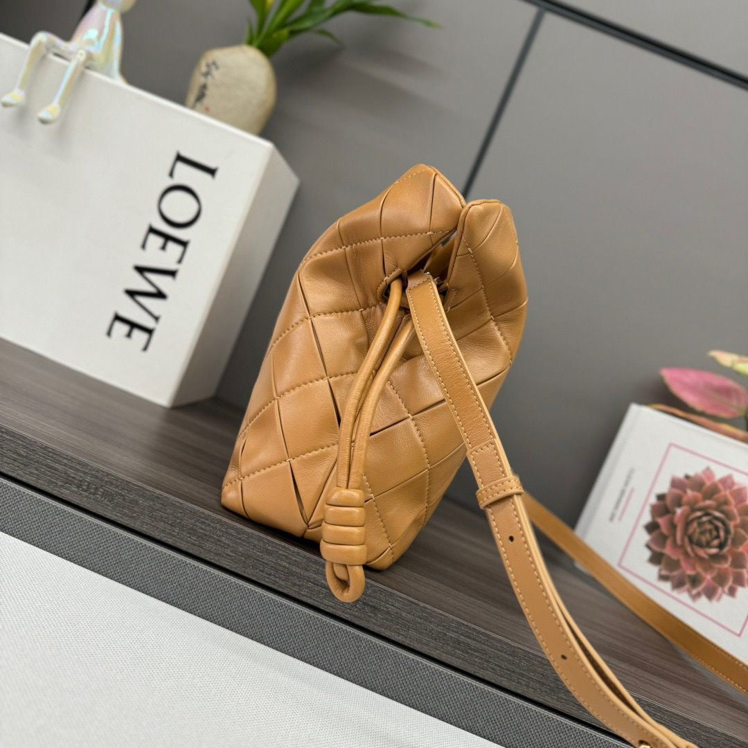 Loewe sling bag 2 colors (vip quality)
