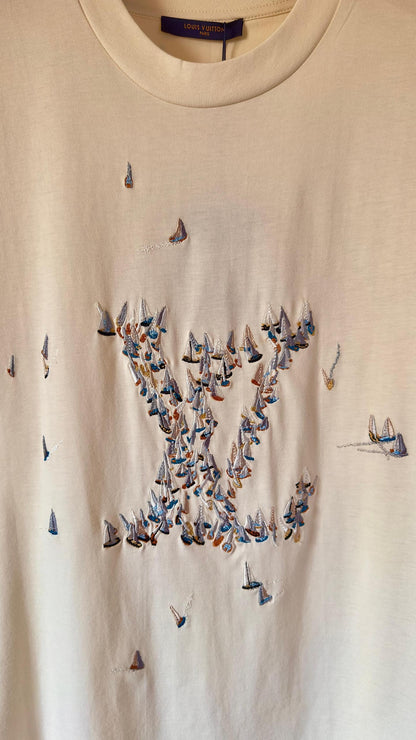 Louis Vuitton T-Shirt 2 colors