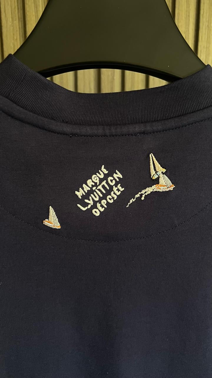 Louis Vuitton T-Shirt 2 colors
