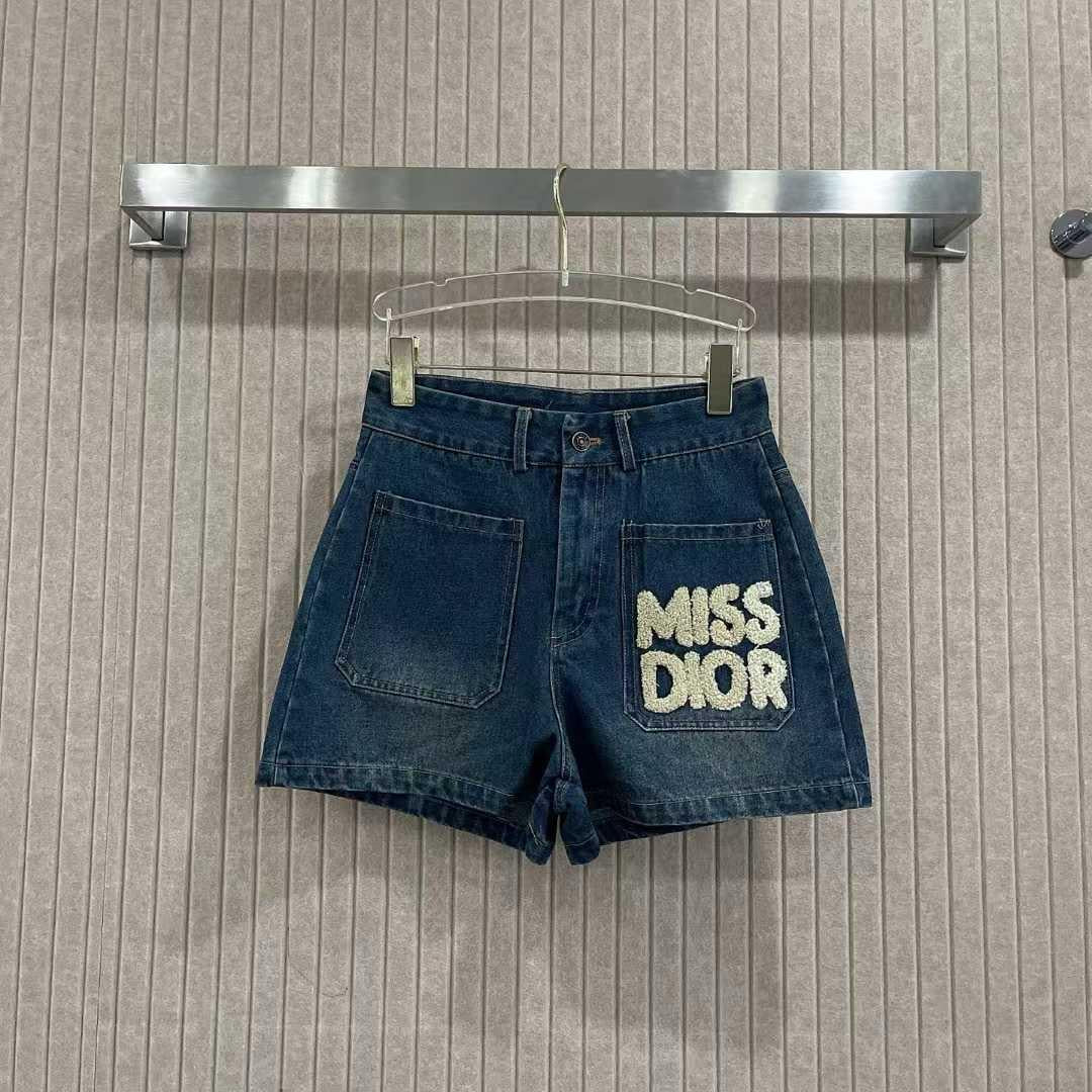 Dior Short