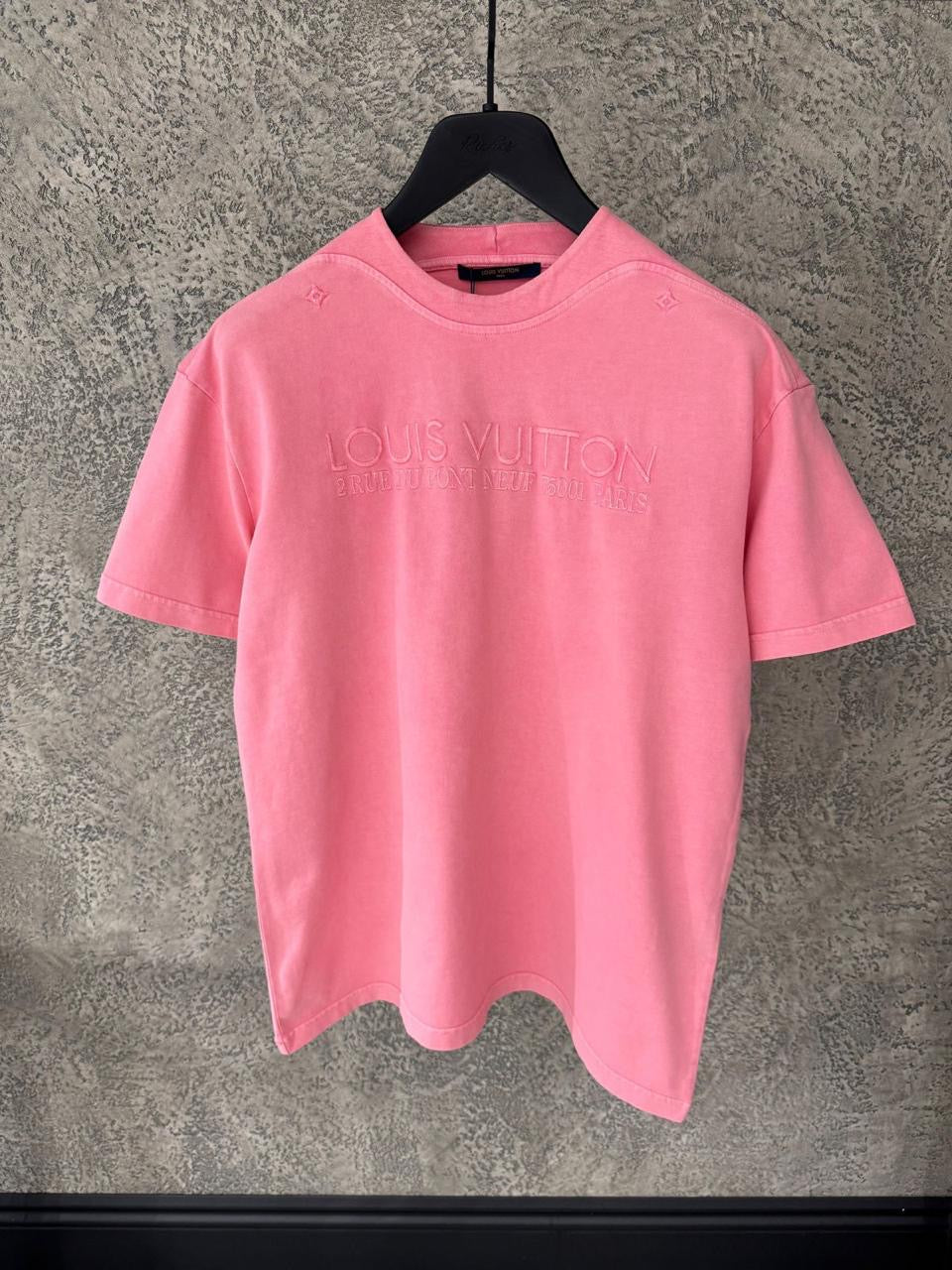 Louis Vuitton T-Shirt 2 colors