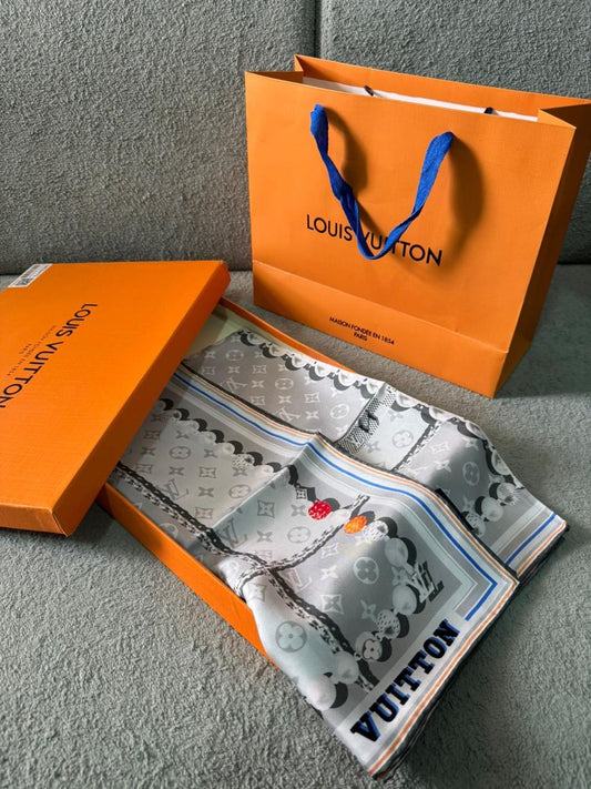 Louis Vuitton Scarfs 3 colors