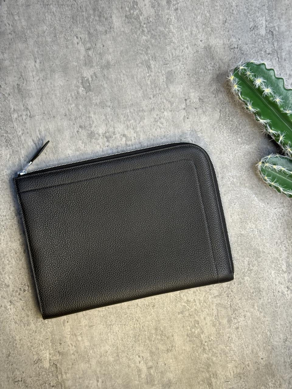Hermes Pouch (VIP Quality)